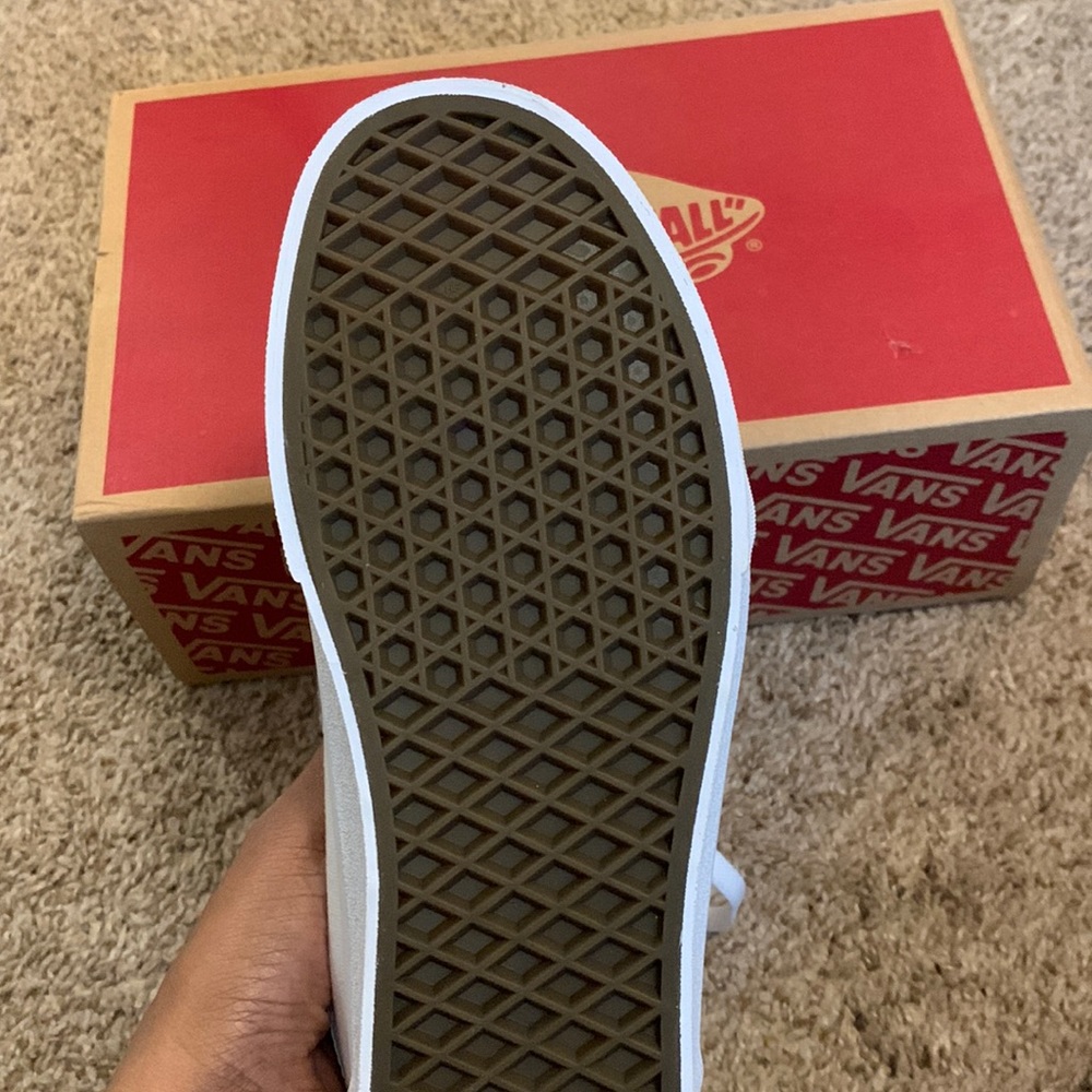 White Vans 7.5 Never worn